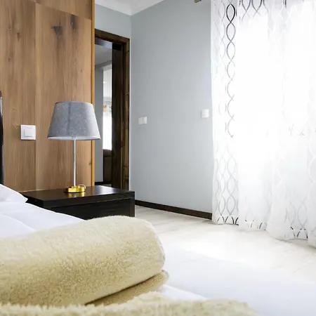 The Spot - Ilha De Sao Miguel *